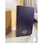 【已售出】STAND 380 吉它弦響線普及款木箱鼓 CAJON