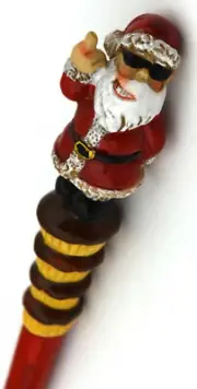 Offensive Santa Pens Finger Flipping the Bird Novelty