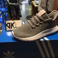 在飛比找蝦皮購物優惠-Adidas Tubular shadow 小350