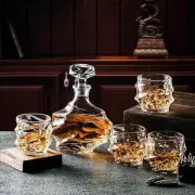 Luxury Whiskey Decanter Set – Free Crystal Glass Decanter with 4 Whiskey Glasses