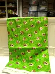 Fabric-cotton- Cranston LOONEY TUNES PRINT/ GREEN TAZ 1 yard #3270