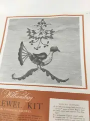 Colonial Williamsburg Crewel Kit Jacobean Bird Floral 12" x 13" Linen Embroidery