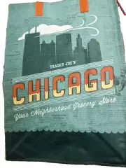 Trader Joe's Reusable Grocery Bag Chicago theme 6 Gallons Capacity / 1 Bag
