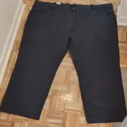 Dockers straight Fit Jean cut all seasons tech pants size W58 L32