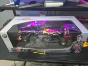 sebastian vettel signed 2012 minichamps 1/18 UNOPENED