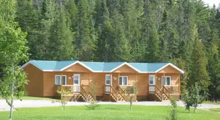 Pourvoiries des Lacs a Jimmy - Motels Triplex