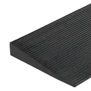 Heeve 900 x 40 x 200mm Solid Rubber Ramp H0249