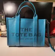 MARC JACOBS The Leather Tote Bag – Harbor Blue