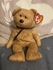 Fuzz The Bear beanie baby With Tags!