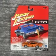 Johnny Lightning Pontiac GTO 1965 Ragtop Tiger 1:64 Scale