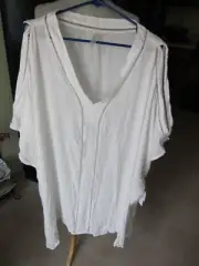 new RAISINS PLUS WHITE COVERUP so pretty size 3x