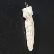 Zuni GABE SICE Corn Maiden Tabletta Antler Carving Pendent