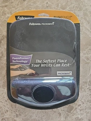 Fellowes PlushTouch Mouse Pad Wrist Rest with Foam Fusion