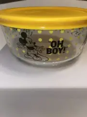 Pyrex Disney Mickey Mouse Glass Storage Bowl 4 Cup -Oh Boy- Yellow Dots NEW!