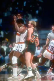 Kent Benson Milwaukee Bucks fights for position with Wes Unseld Wa- Old Photo