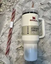 Stanley Mistletoe Twist Quencher Flowstate Tumbler LIMITED EDITION Cyber Monday