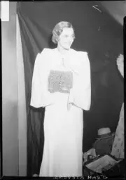 Miss Jean Stevens 1932 - Old Photo