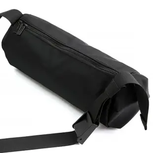 【MoonDy】圓筒包 運動包 尼龍包包 圓桶包 側背包 素色包包 黑色包包 男生包包 包包男 日雜包包