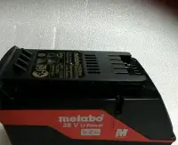 在飛比找Yahoo!奇摩拍賣優惠-[特價]METABO德國大廠美達寶電動工具機36V 5.2A