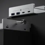 10Gbps USB C Hub Clamp For Desk Computer With 5V 2A Extra Power Supply Port