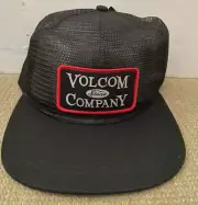 VOLCOM CAMTRACK CHEESE SNAPBACK TRUCKER CAP HAT BLACK *NWT*