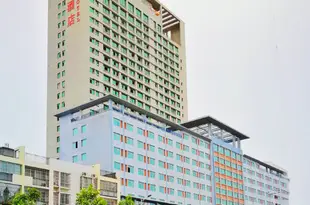 維也納酒店(南寧民主路店)Vienna Hotel (Nanning Minzhu Road)