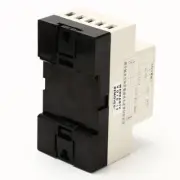 Adjustable Over and Under Voltage Protector with LCD Display Reset Functions