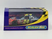 Slot Auto 1/32 SCALEXTRIC " Hendrick Motorsports Chevrolet Gordon N°24 " Ref