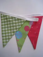 Bunting/flags Fabric green/pink Hot Air Balloons Print Gift Party Shower girl
