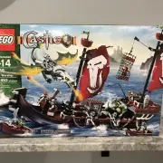 LEGO CASTLE 7048 TROLL WARSHIP. NEW. SEALED BOX. (SEE DETAILS)