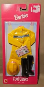 Barbie firefighter Cool Career Fashion with uniform, boots & fire hat 1997