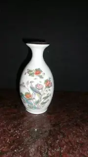 Wedgwood Kutani Crane bone china arcadian bud vase