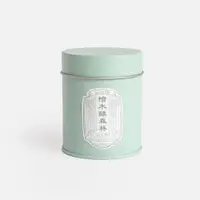 在飛比找ETMall東森購物網優惠-【hoi!LAB】台灣茶-天然大豆錫盒蠟燭220g-檜木醺森