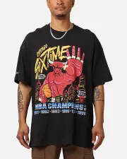 [MITCHELL & NESS] Mitchell & Ness Chicago Bulls Six Time T-shirt Black - Size S S Black