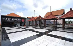 峇裏島沙灘漫步普通民宅二號青年旅館Bedbunkers Hostel 2 Bali