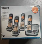 Uniden DECT 1480-4 Cordless Phone System 4 Handsets & Answering System W/ Box
