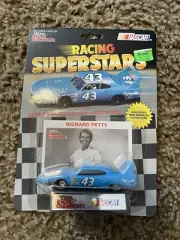 1991 Racing Champions Racing Superstars RICHARD PETTY #43 Plymouth Superbird
