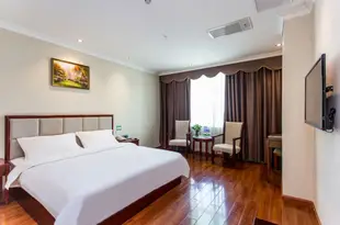 格林豪泰商務酒店(廣州長隆歡樂世界員崗地鐵站店)GreenTree Inn Guangzhou Panyu Chimelong Paradise Business Hotel
