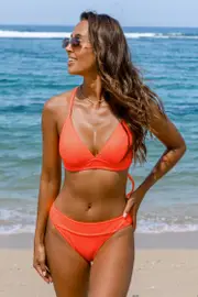 Cupshe Peach V-Neck Triangle Top & Cheeky Hipster Bikini Set - Orange,XL