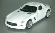 1/39 Scale Mercedes-Benz SLS AMG 6.3 C197 Gullwing Model Car - Welly 43627 White