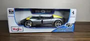 Maisto "Ferrari Monza SP1". Silver. Diecast. 1:18 scale. SE