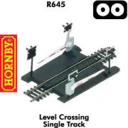 LEVEL CROSSING with Lights and booms Single Track OO gauge 1:76 HORNBY R645