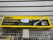 LUMAPRORound Magnifier Light, 1.75x, WhiteItem #4PD51, 33 inch flexible arm
