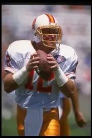 Quarterback Trent Dilfer Of The Tampa Bay Buccaneers 1994 Old Nfl Photo