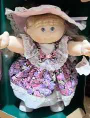 Vintage Cabbage Patch Kids Doll Zora Mae 10th Anniversary Limited Edition 1992
