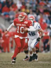 Richie Donati Quarterback for the Fresno State Bulldogs runs the f- Old Photo