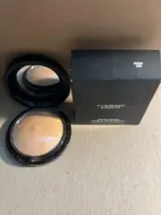 MAC Mineralize Skinfinish Natural Powder MEDIUM DARK 0.35 oz Full Size NIB FrSh