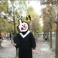 在飛比找蝦皮購物優惠-【租】快速出貨 滿額免運 學士服全套：學士服、學士帽、披肩、