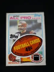 1982 TOPPS FOOTBALL FACTORY SEALED CELLO PACK W/ KEN ANDERSON & GREG BUTTLE