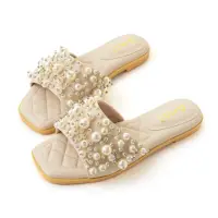 在飛比找momo購物網優惠-【amai】優雅珍珠水鑽小香風方頭涼拖鞋 低跟拖鞋 休閒拖鞋